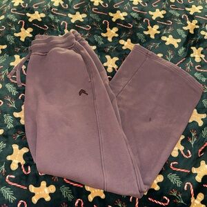 LIKE NEW women’s small ‘Oneractive’ vintage purple straight leg joggers
